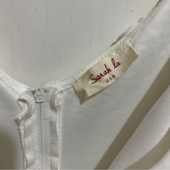 Sarah LA White Grecian Style Mini Cocktail Dress Womens Medium - Picture 9 of 12